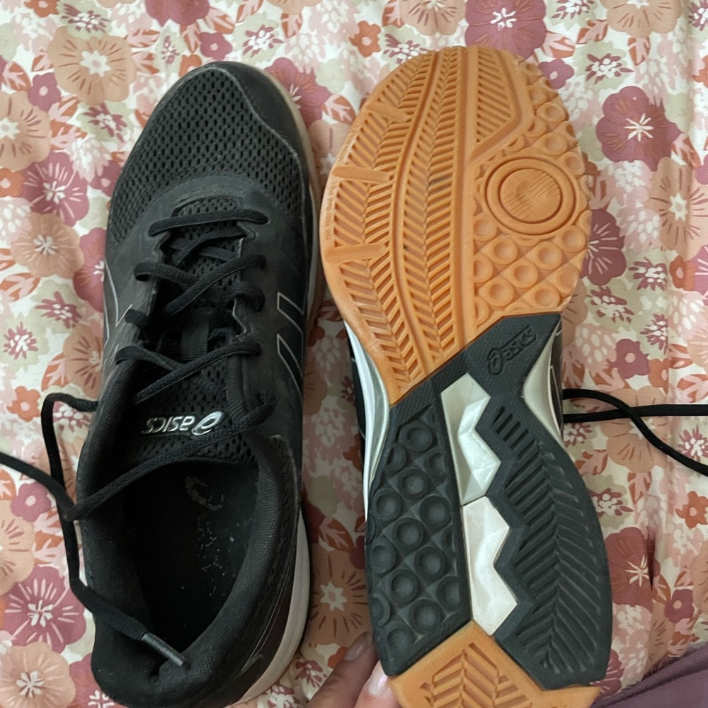 Asics Black Indoor Volleyball Court Shoes, Mens